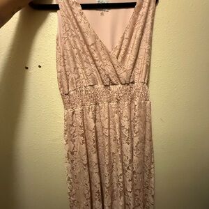 Elegant Lace V-Neck Dress in Blush